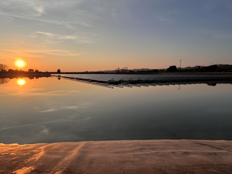 Fotovoltaica flotante